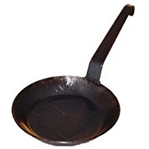 TAMLED poêle en fonte