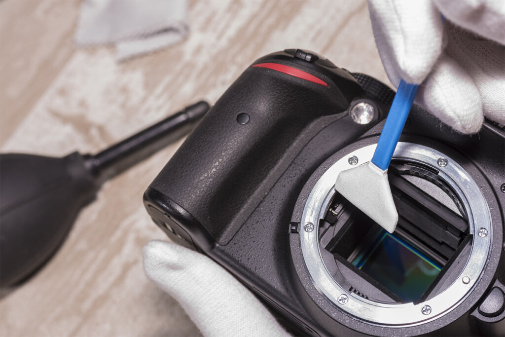 Caméra hybride nettoyage du capteur