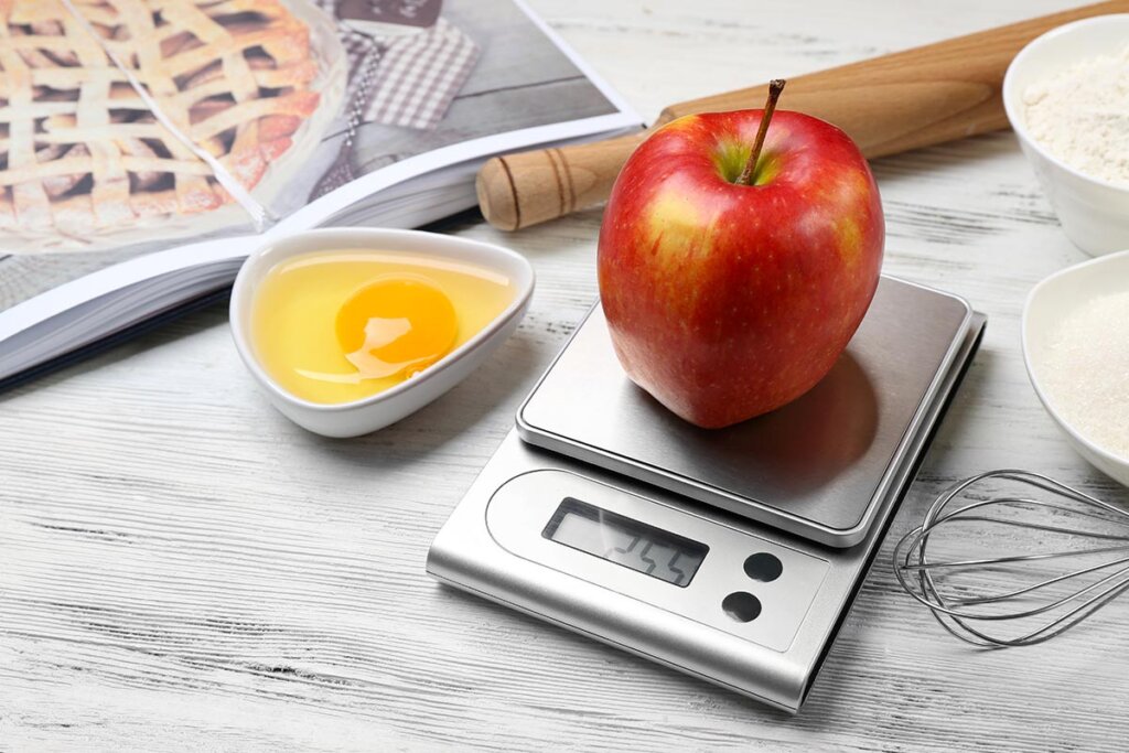 Pomme est pesée