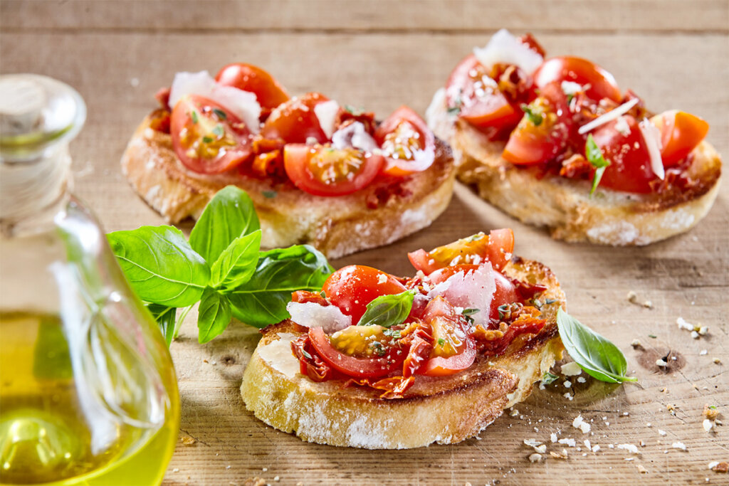 traditional_italian_bruschetta